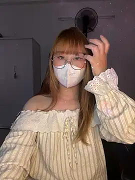 Snapshot of Meowyeuk6 chatting on March 2026 07:46:02 AM Meowyeuk6 online show from March 2026 07:46:02 AM