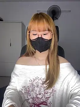 Snapshot of Meowyeuk6 chatting on March 2026 05:02:02 AM Meowyeuk6 online show from March 2026 05:02:02 AM