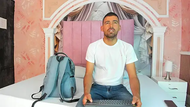 magnus serket online show from January 2026 11:45:02 AM