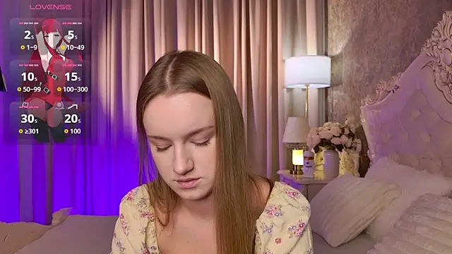 Lucy Shaw online show from November 2025 06:47:02 AM