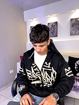 AdrianRinaldi online show from October 2025 08:26:01 PM