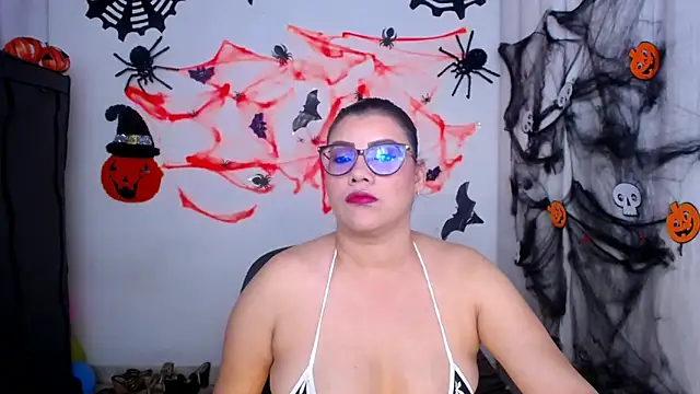 ValeriaHairy online show from October 2025 06:12:01 AM
