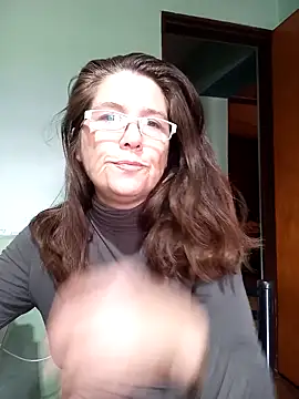 Merida2276 online show from September 2025 03:05:01 PM