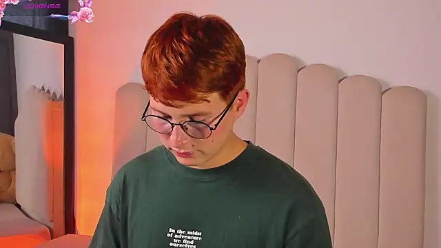 Snapshot of Eragonbooy chatting on March 2026 08:48:02 PM Eragonbooy online show from March 2026 08:48:02 PM