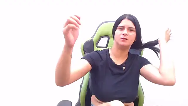 Snapshot of sensualduo chatting on September 2025 09:05:01 PM sensualduo online show from September 2025 09:05:01 PM