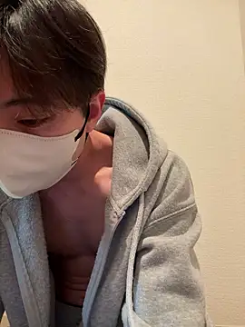 Yuma0718 online show from March 2026 02:56:02 PM