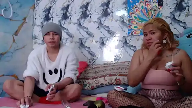 hot lady19 online show from October 2025 02:18:02 PM