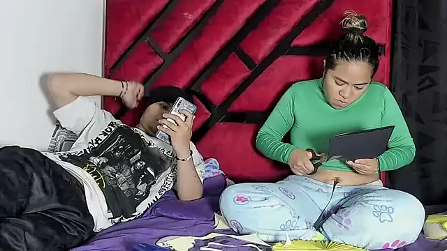 hot lady19 online show from July 2026 03:20:01 AM