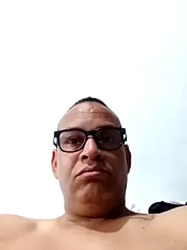 joseib12561 online show from October 2025 02:46:01 PM