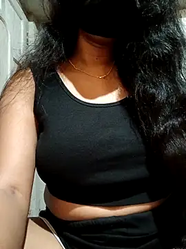 Snapshot of DiyaRoy49 chatting on November 2025 06:35:01 AM DiyaRoy49 online show from November 2025 06:35:01 AM