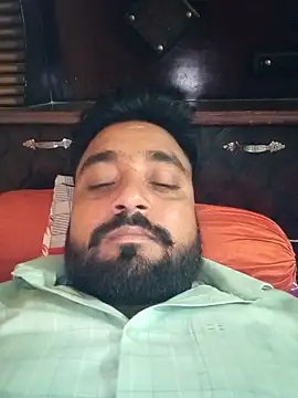 Raju fuckerr online show from October 2025 08:28:01 AM