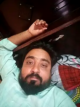 Raju fuckerr online show from April 2026 04:30:02 AM