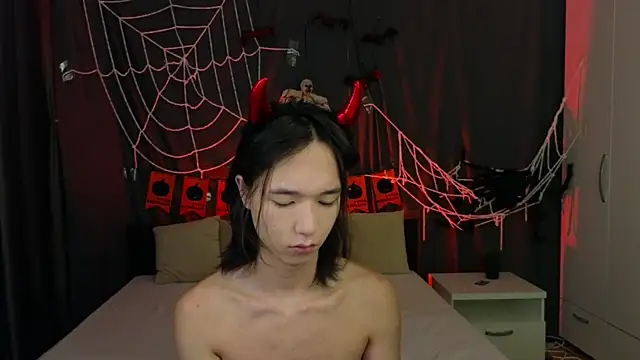 okerriella online show from October 2025 05:30:02 PM