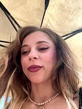 Snapshot of BabyAnais chatting on April 2026 01:11:01 PM BabyAnais online show from April 2026 01:11:01 PM