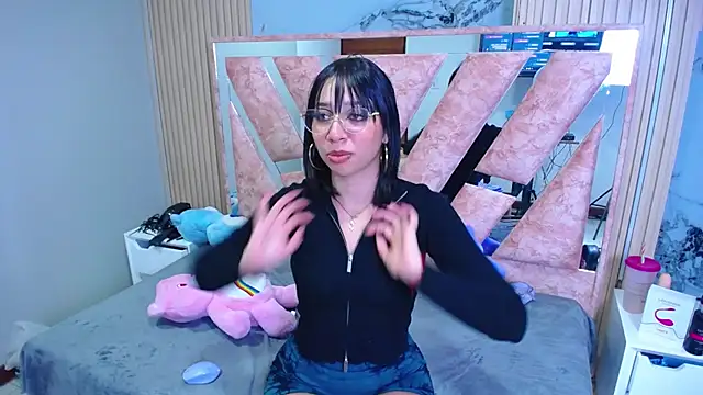 Niina Sissy online show from December 2025 08:52:01 AM