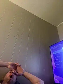 k nutz87 online show from February 2026 12:01:02 PM