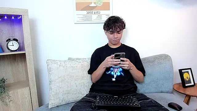 Honeymoon sariel online show from November 2025 07:46:02 PM