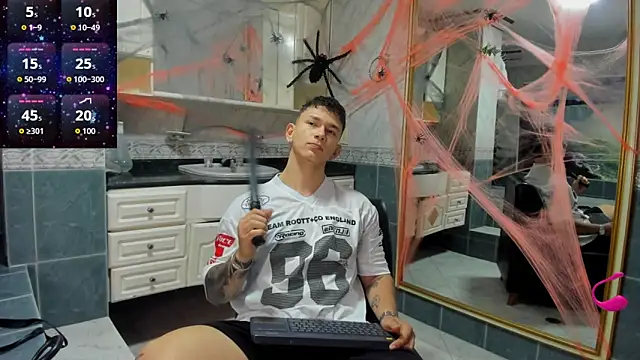 Thomas moon online show from October 2025 11:52:01 AM