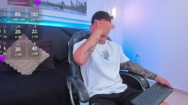 Thomas moon online show from November 2025 11:43:02 AM