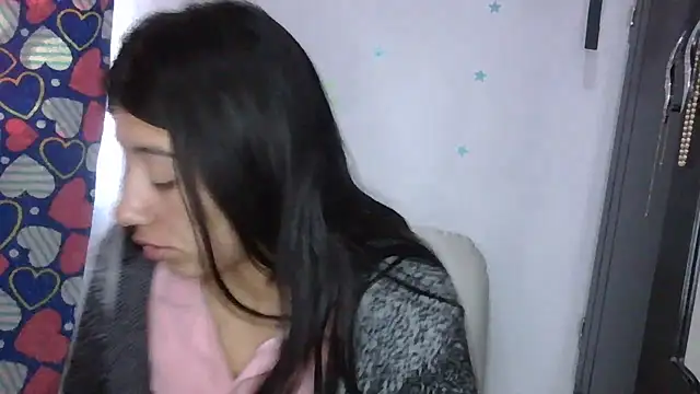 Madow Lu online show from November 2025 02:18:01 PM