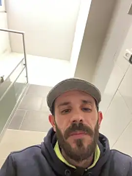 lolo7121 online show from March 2026 03:52:01 PM