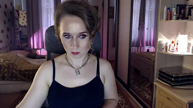 ClassyInna online show from October 2025 08:45:02 AM