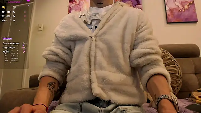 SebastianHilton online show from February 2026 04:41:01 PM