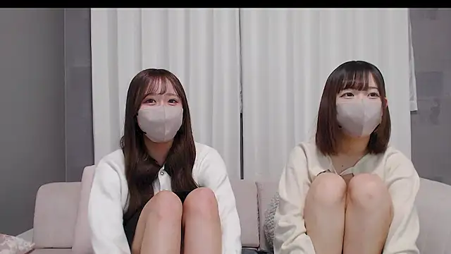 Snapshot of _YUI_CHAN_ chatting on October 2025 11:25:01 AM  YUI CHAN  online show from October 2025 11:25:01 AM