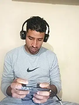 Alexsexygamer online show from November 2025 01:00:02 PM