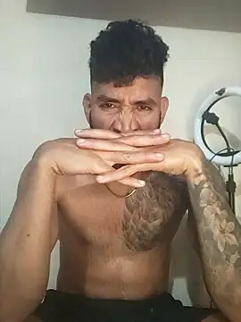 Alexsexygamer online show from December 2025 01:00:01 AM