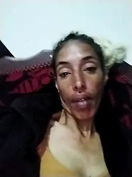 Snapshot of catrina_love chatting on April 2026 12:03:02 PM catrina love online show from April 2026 12:03:02 PM