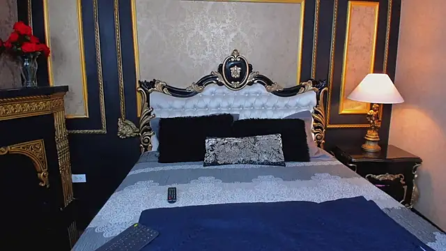 AlaskaAmato online show from September 2025 07:30:01 PM