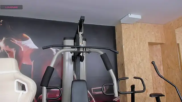 AlaskaAmato online show from September 2025 07:30:02 PM