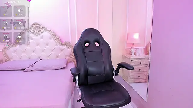 AmyBlackwood online show from October 2025 07:33:02 PM