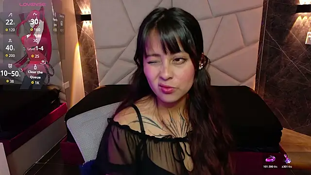 sophiaa 7 online show from October 2025 11:31:02 AM