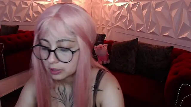 sophiaa 7 online show from March 2026 06:26:02 PM