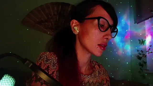 KiotoShine online show from February 2026 06:59:01 PM