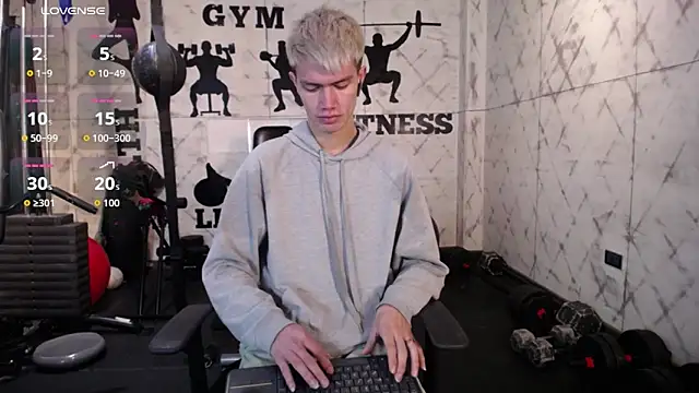 nicktorn online show from November 2025 12:33:02 PM