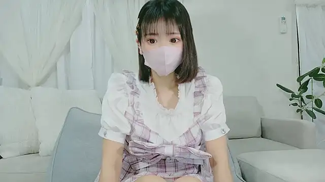 Snapshot of anone10101 chatting on April 2026 02:06:02 PM anone10101 online show from April 2026 02:06:02 PM