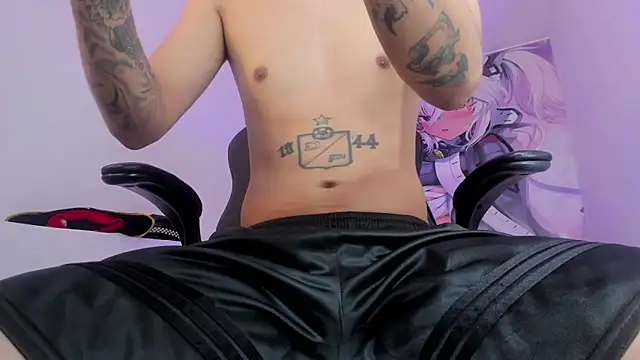 Fran Boy online show from November 2025 02:08:02 PM