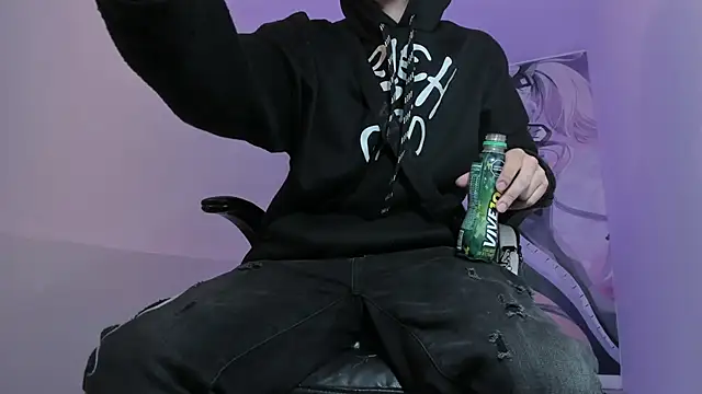 Fran Boy online show from December 2025 05:37:02 AM