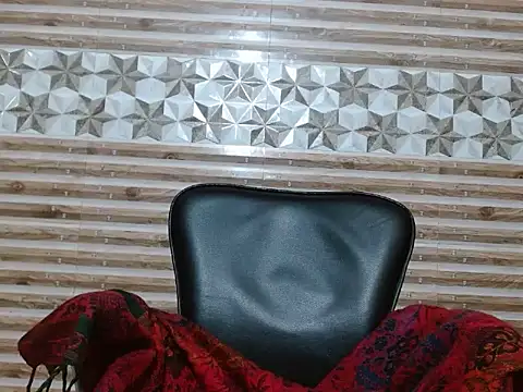 dimpyi online show from January 2026 06:42:02 PM