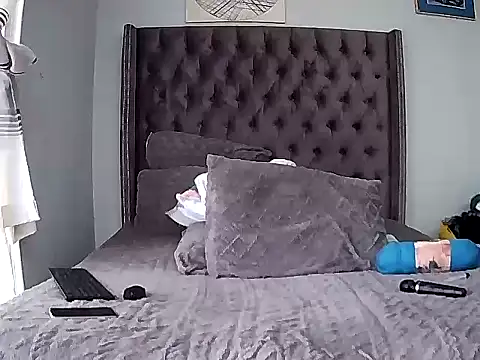 CouplesX96xx online show from December 2025 09:58:02 AM