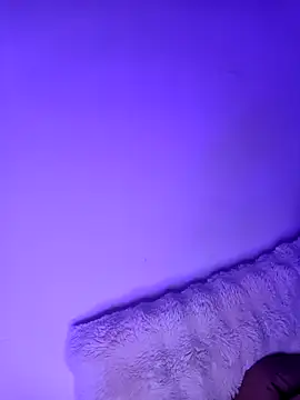 iamlalamilano online show from February 2026 09:30:02 PM