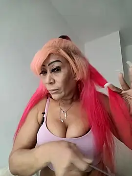 iamlalamilano online show from March 2026 05:18:02 PM