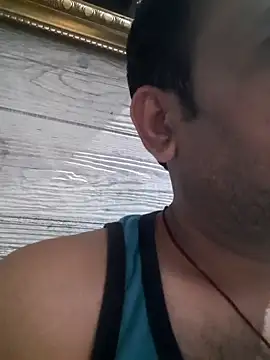 Hot-boy077 online show from April 2026 04:40:01 PM