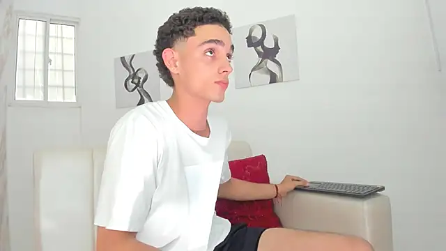 nathan shimmer online show from October 2025 09:10:02 PM