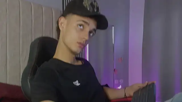 nathan shimmer online show from January 2026 10:02:02 PM