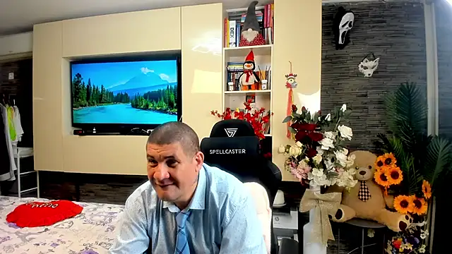 Snapshot of SpartacusDaddy48 chatting on May 2026 08:52:02 AM SpartacusDaddy48 online show from May 2026 08:52:02 AM