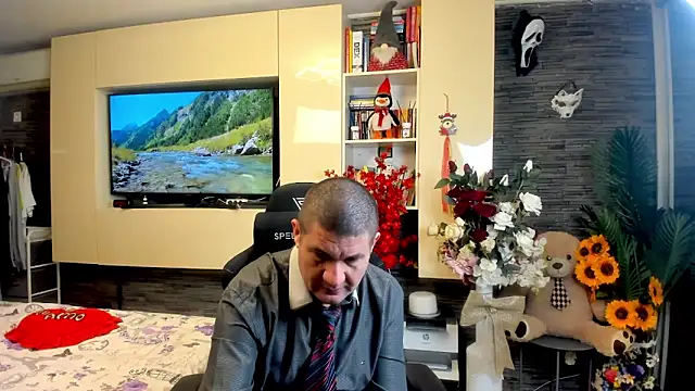 Snapshot of SpartacusDaddy48 chatting on May 2026 08:58:02 PM SpartacusDaddy48 online show from May 2026 08:58:02 PM